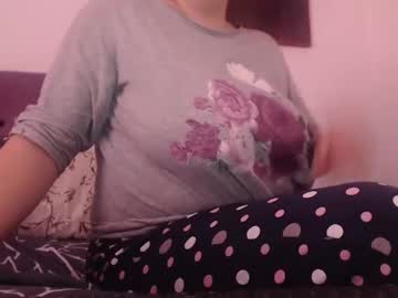Matureboobsbig Chaturbate stream image from February 16, 2026
