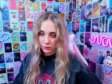Miamilas Chaturbate stream image from February 16, 2026