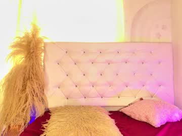 Tatixxxvega Chaturbate stream image from February 16, 2026