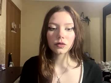 Darcywilk Chaturbate stream image from February 16, 2026