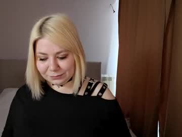 Luna_Ivory Chaturbate stream image from February 16, 2026