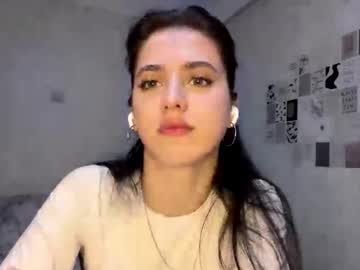 Marthaawebb Chaturbate stream image from February 16, 2026