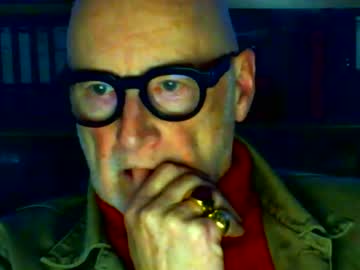 Etonne Chaturbate stream image from February 16, 2026