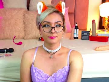 Lunitadiva Chaturbate stream image from February 16, 2026