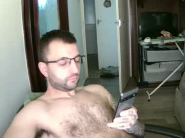 Slim98467 Chaturbate stream image from February 16, 2026
