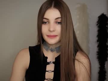 Mayttease Chaturbate stream image from February 16, 2026
