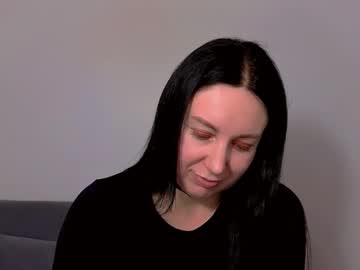 Miaalluring Chaturbate stream image from February 16, 2026