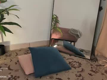 Sushiboxxx Chaturbate stream image from February 16, 2026