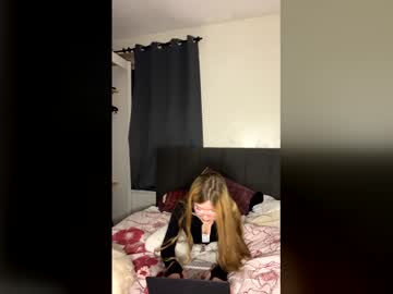 Adelinavolkova Chaturbate stream image from February 16, 2026
