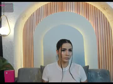 Vichy_Evans Chaturbate stream image from February 16, 2026