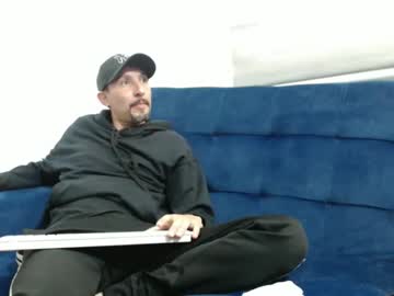Axell_Rosee Chaturbate stream image from February 16, 2026