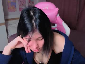 Ellinblare Chaturbate stream image from February 16, 2026