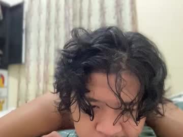 Hotleechs967401 Chaturbate stream image from February 16, 2026