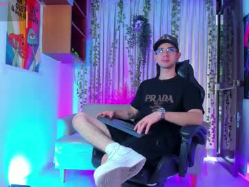Liamvegaa_ Chaturbate stream image from February 16, 2026
