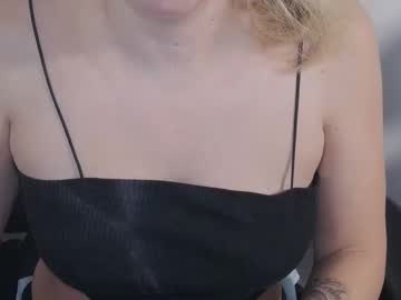 Quickgirl_38 Chaturbate stream image from February 16, 2026