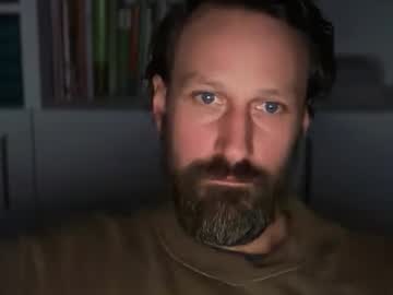 Maenu_69 Chaturbate stream image from February 16, 2026