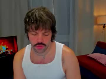 Robertnexonn Chaturbate stream image from February 16, 2026