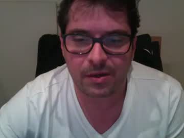 Sandrolickyou Chaturbate stream image from February 16, 2026