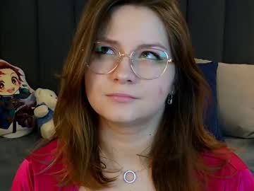 Briarwynn Chaturbate stream image from February 16, 2026