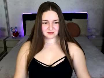 Lux_Lizz Chaturbate stream image from February 16, 2026