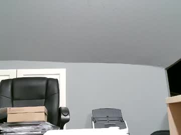 Chili16101 Chaturbate stream image from February 17, 2026