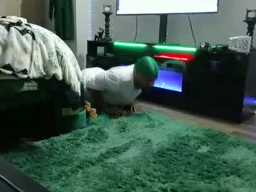 Dong_Masterson Chaturbate stream image from February 17, 2026