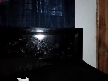 Zararaina Chaturbate stream image from February 17, 2026