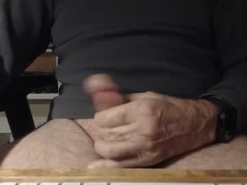 Down69_4_U Chaturbate stream image from February 17, 2026