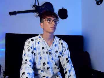 Mhatias_ Chaturbate stream image from February 17, 2026