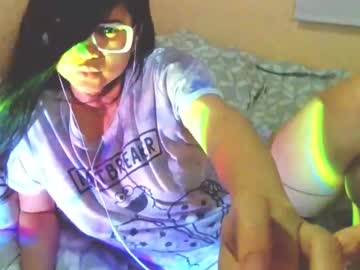 Laurengirls1 Chaturbate stream image from February 17, 2026