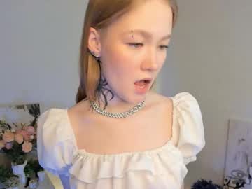 Melodievejar Chaturbate stream image from February 17, 2026