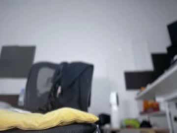 Itsmelodica92 Chaturbate stream image from February 17, 2026