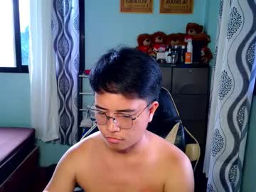 _Maxurbate Chaturbate stream image from February 17, 2026