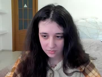 Ginablum Chaturbate stream image from February 17, 2026