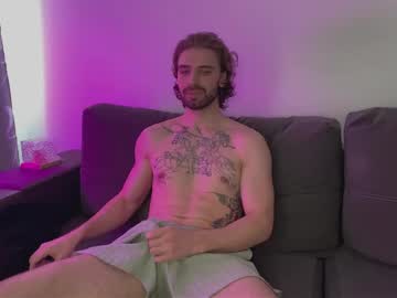 Liamkortes Chaturbate stream image from February 17, 2026