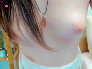 Kelly_Klein Chaturbate stream image from February 17, 2026