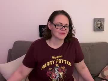 Sweeteileen887 Chaturbate stream image from February 17, 2026