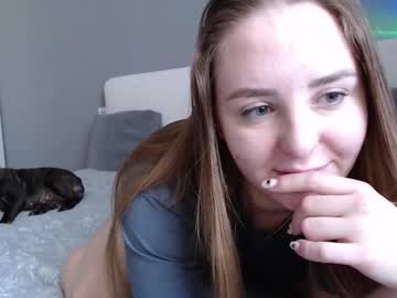 Reysiri Chaturbate stream image from February 17, 2026