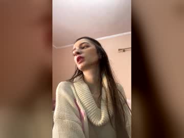 Inocent_Rossy13 Chaturbate stream image from February 17, 2026
