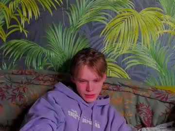 Kenordi Chaturbate stream image from February 17, 2026