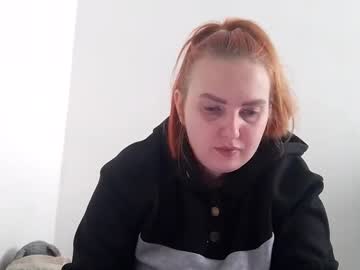 Carrie_Kiss Chaturbate stream image from February 17, 2026