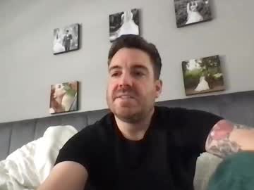 Markc221 Chaturbate stream image from February 17, 2026