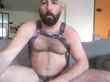 Bordelais33700 Chaturbate stream image from February 17, 2026