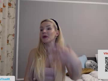 Cris_Tinne Chaturbate stream image from February 17, 2026