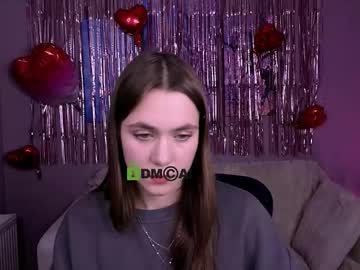 Evaloveless Chaturbate stream image from February 17, 2026