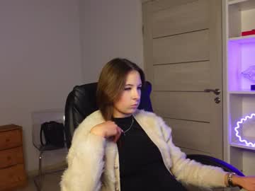 Alice_Spear Chaturbate stream image from February 17, 2026