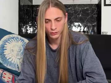 Mi_Chyort Chaturbate stream image from February 17, 2026