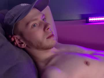 Warmwhisp Chaturbate stream image from February 17, 2026