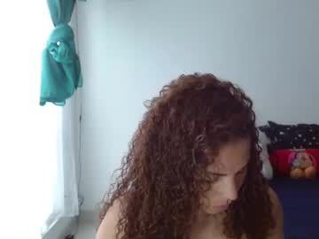 Yanis_Ariel12 Chaturbate stream image from February 17, 2026
