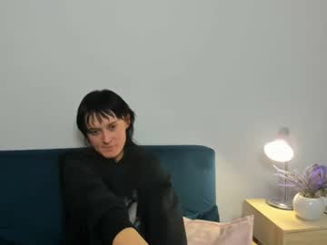 Edithperfect Chaturbate stream image from February 17, 2026